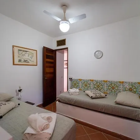 Villa Casa Degli Elimi *