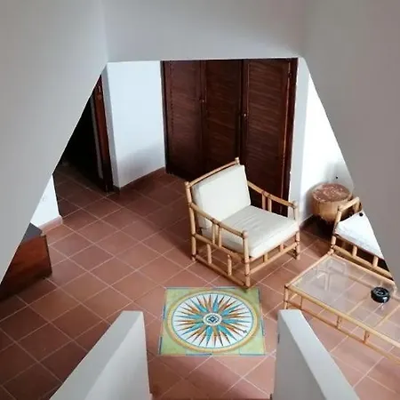 Casa Degli Elimi *
